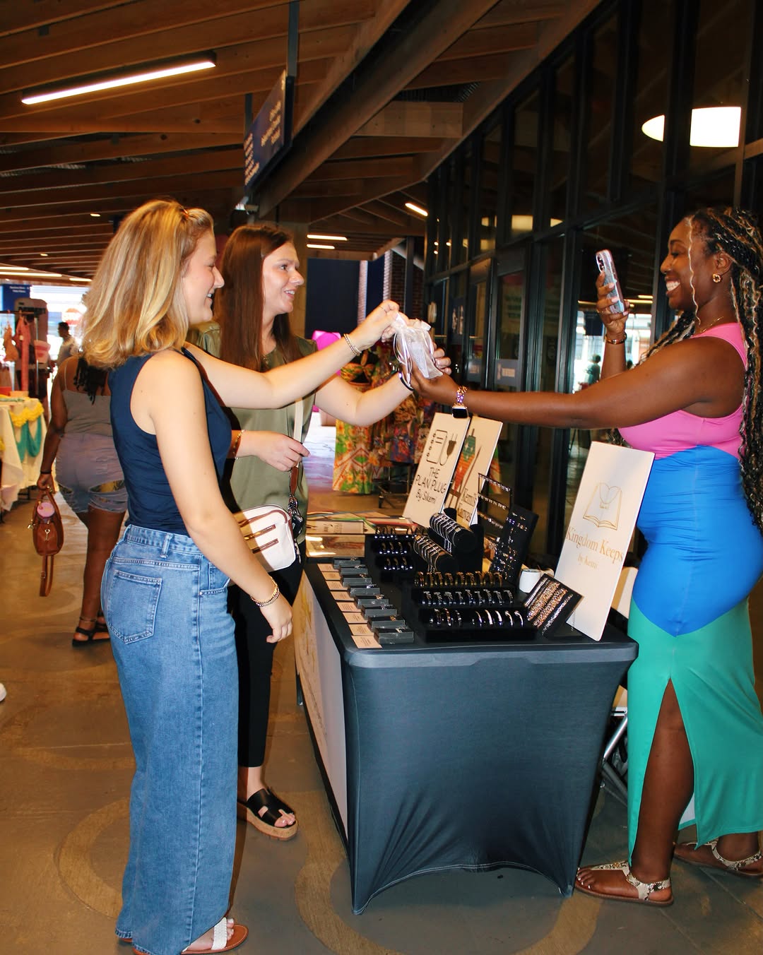 📣 NEXT UP! Visit the Women’s Makers Market This upcoming Saturday 9/12 at The Interlock in Midtown Atlanta!! 🔔🛍️✨

The Women’s Makers Market is back at The Interlock on Saturday September 12th from 4–9PM! 👯‍♀️ A vibrant evening celebrating women-owned businesses, creativity, and community. Made by women, loved by all 💖

Come shop, connect, and experience the magic of local makers:
🛍 Discover unique finds from Atlanta’s top women-owned brands
🤝 Meet and support local creatives + entrepreneurs
🌿 Enjoy good vibes, local restaurants, beautiful products, and real community energy

📍 The Interlock @theinterlockatl | 1115 Howell Mill Rd
🗓 Saturday, September 12th | 4–9PM

Pull up, bring a friend, and shop intentionally with us 💫
 
#Gurl2Girl #G2GWomensMakersMarket #ShopWomenOwned #MadeByWomen #url2irl